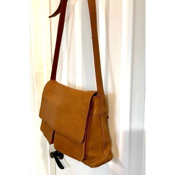 ST. JOHN’S BAY - Brown Smooth Leather Saddle-Bag-Style Crossbody/Shoulder Bag - Picture 12 of 16